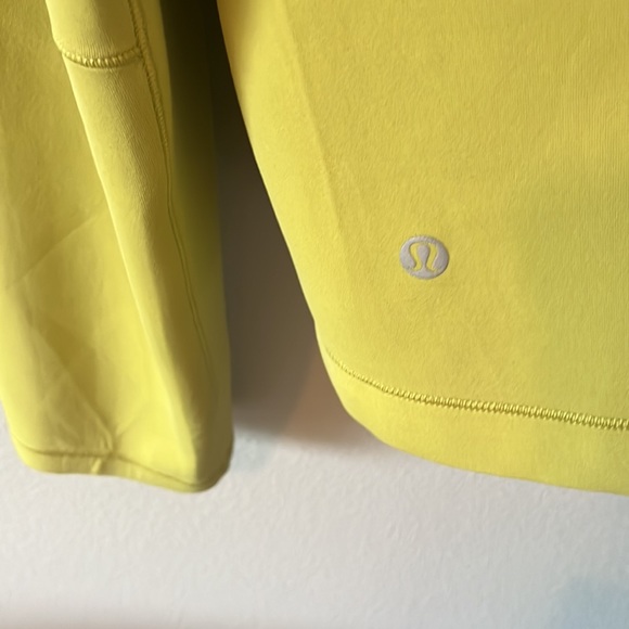 SOLD Lululemon Pullover Size 10 Adjustable Waist - Picture 4 of 9